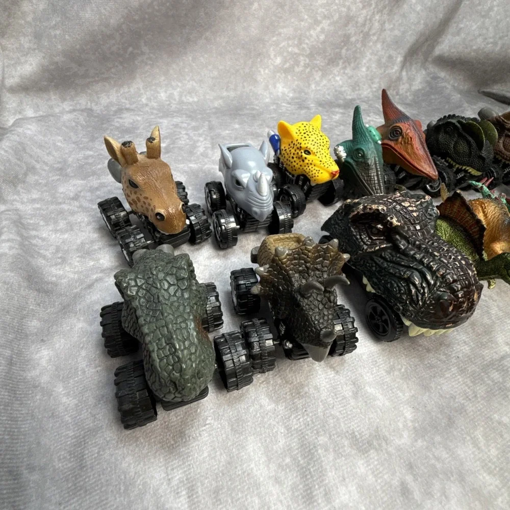 Dinosaur Monster Truck Toy Pull-Back Dino Animal Head Cars Lot Of 14